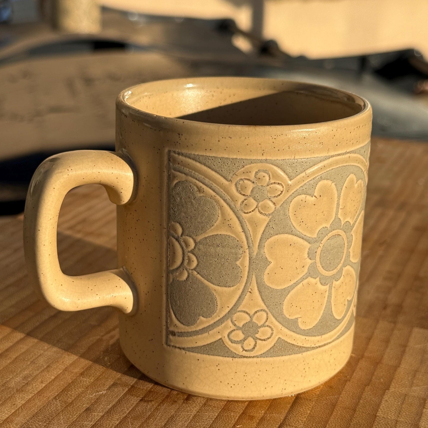 Gay Pottery Floral Studio Pottery Mug – Textured British Stoneware