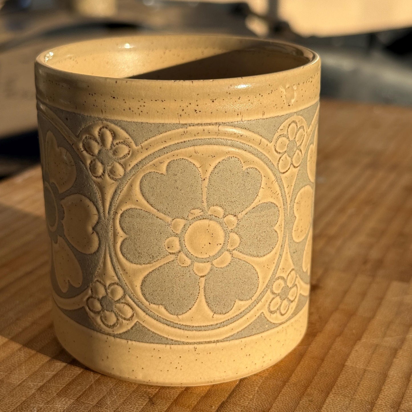 Gay Pottery Floral Studio Pottery Mug – Textured British Stoneware