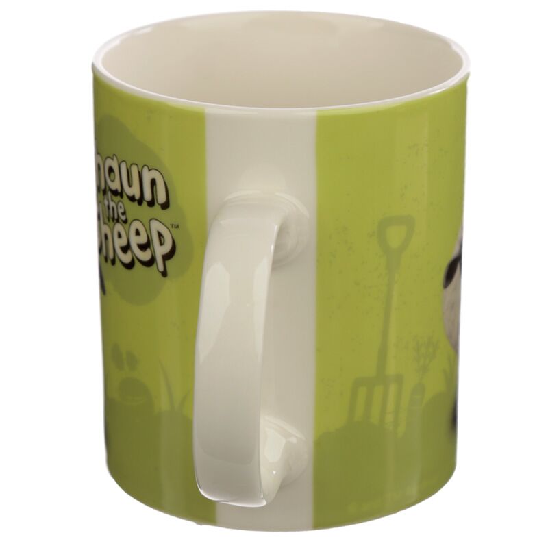 Shaun the Sheep countryside design coffee mug